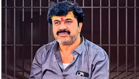 saamtv_2025-01-03_8fbw3j86_Walmik-Karad-News