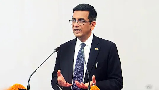 i33m3aro_chief-justice-of-india-dy-chandrachud-_625x300_21_September_24