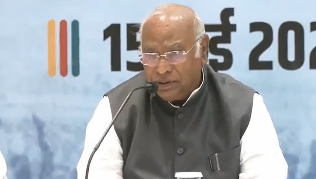 freepressjournal-marathi_2025-09-08_roiv6nuh_Kharge