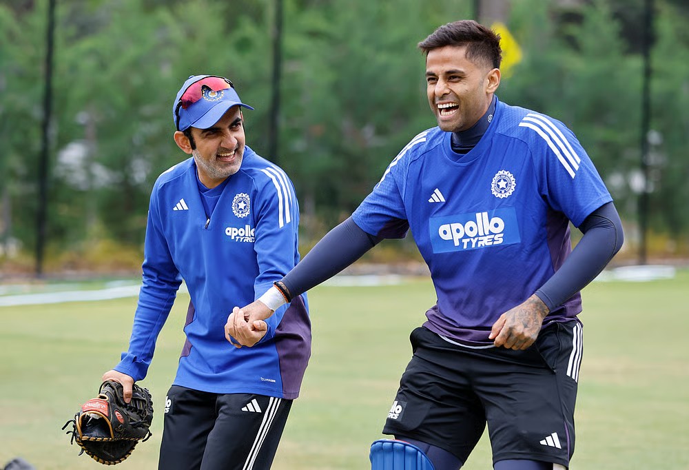 freepressjournal-marathi_2025-10-29_af18ipap_Gambhir-SKY